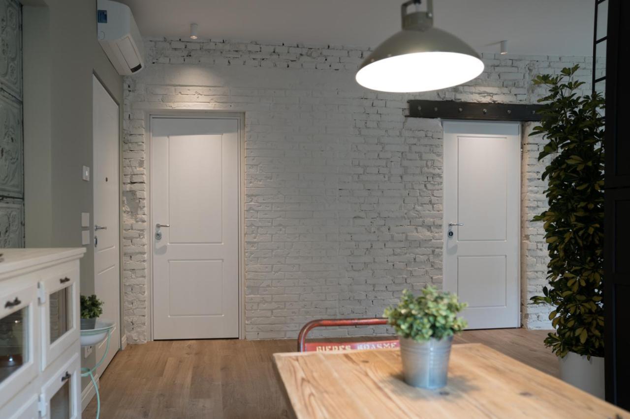 Santa Chiara 11 - Rooms -Верона Экстерьер фото